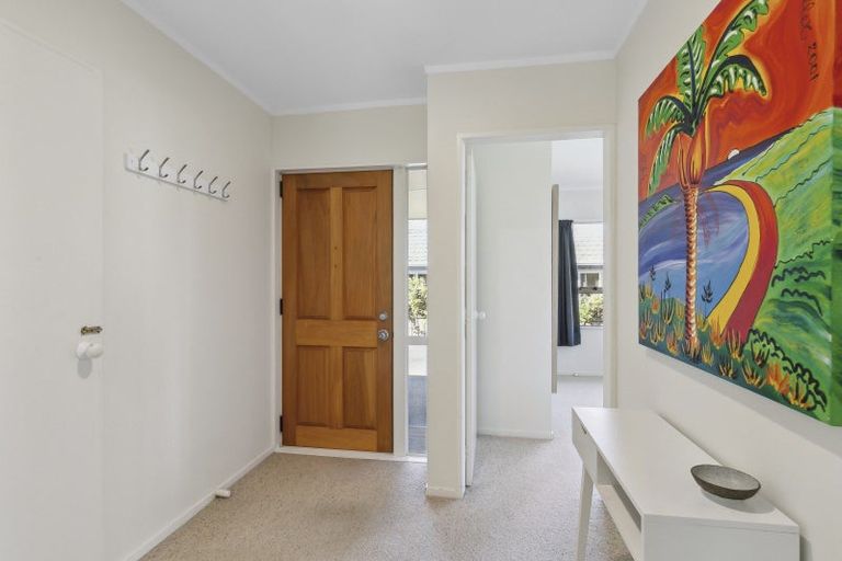 Photo of property in 3/85 Broderick Road, Johnsonville, Wellington, 6037