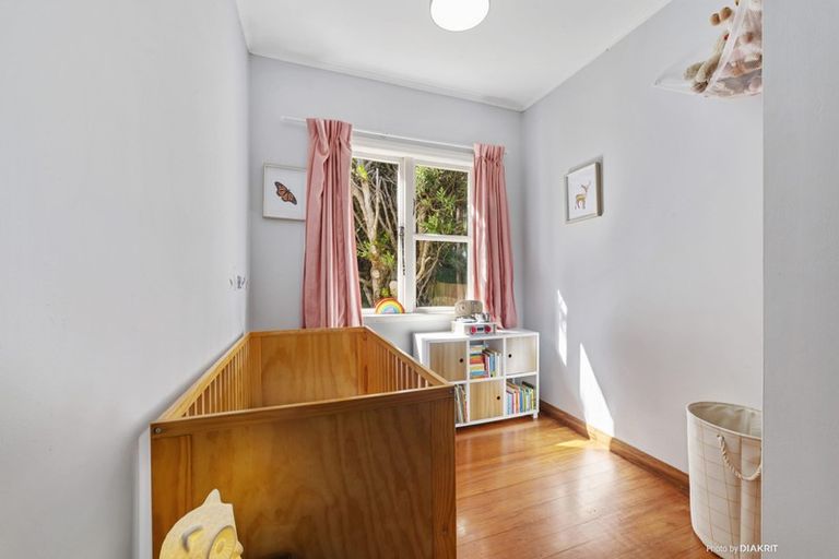 Photo of property in 55 Kinghorne Street, Strathmore Park, Wellington, 6022