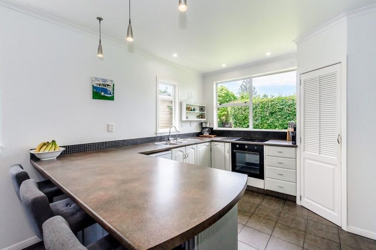 Photo of property in 96 Arawhata Road, Paraparaumu, 5032