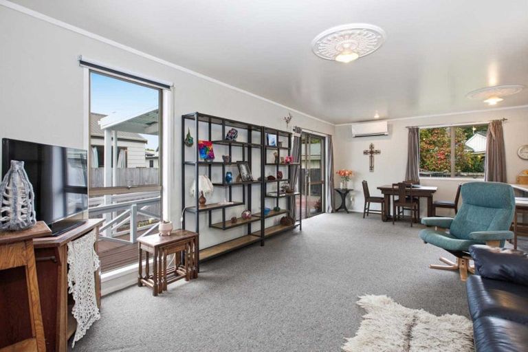 Photo of property in 52a Claude Street, Fairfield, Hamilton, 3214