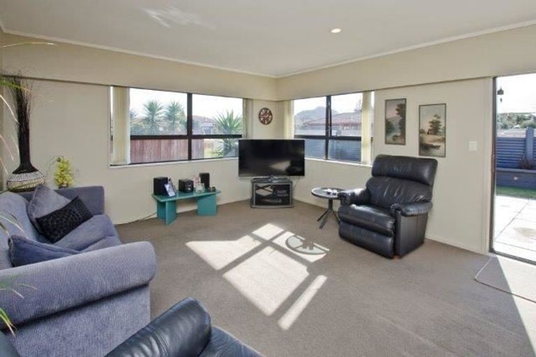 Photo of property in 10 Terrace Avenue, Mount Maunganui, 3116