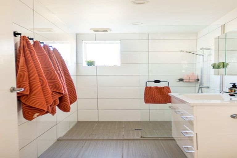 Photo of property in 22 Connolly Street, Boulcott, Lower Hutt, 5010