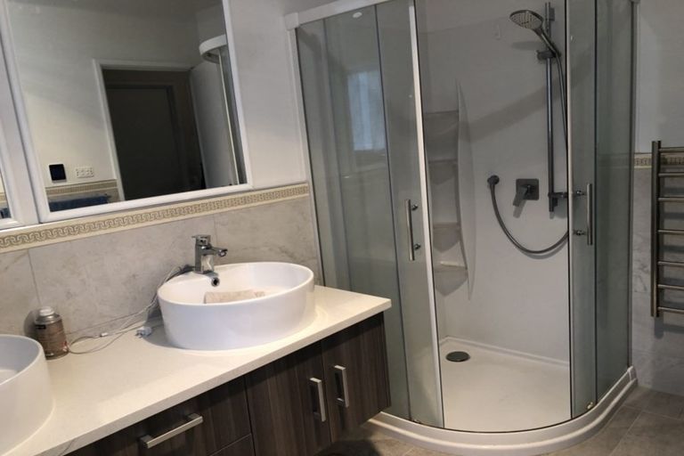 Photo of property in 21 Maugham Drive, Bucklands Beach, Auckland, 2014