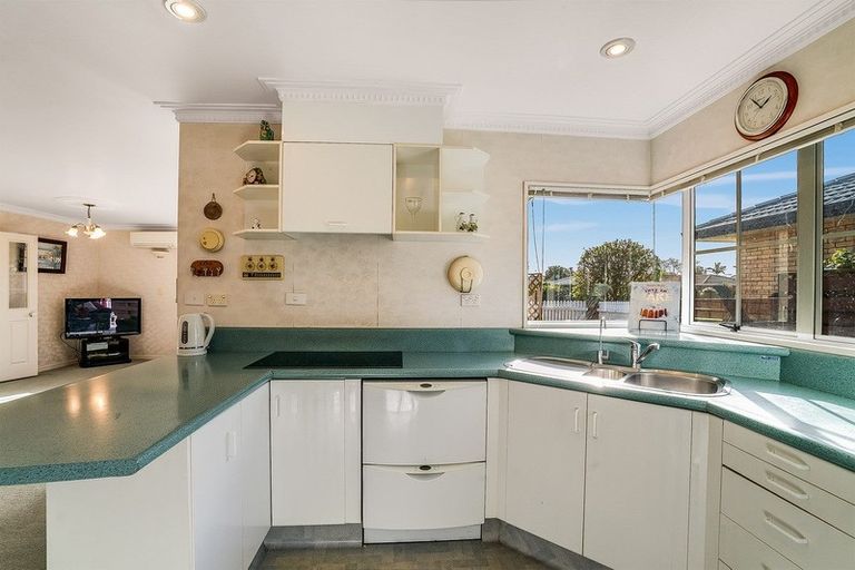 Photo of property in 41a Lotus Avenue, Mount Maunganui, 3116