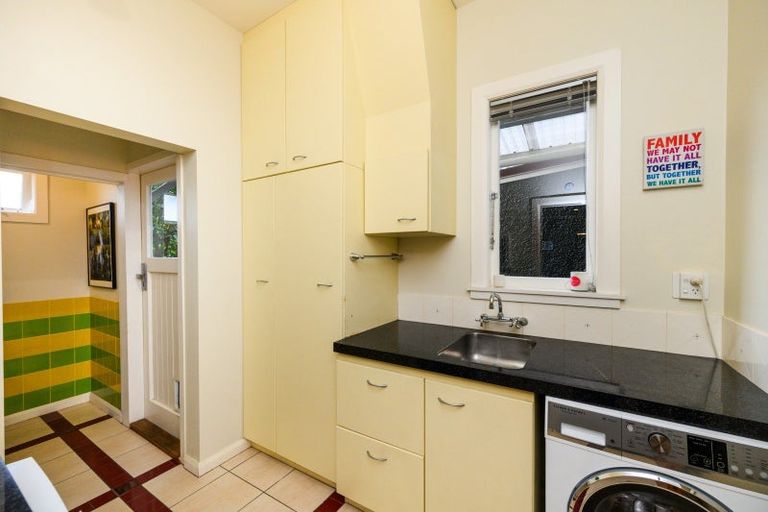 Photo of property in 3 Massey Street, Palmerston North, 4414