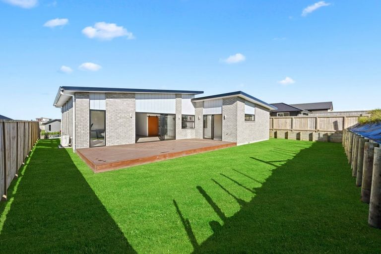 Photo of property in 52 Pinehurst Crescent, Morrinsville, 3300