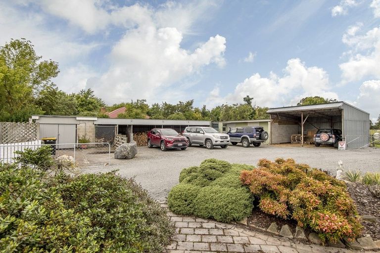 Photo of property in 275 Rangiora Woodend Road, Waikuku, Kaiapoi, 7691