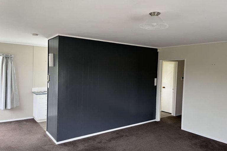 Photo of property in 40 Linwood Drive, Paraparaumu, 5032