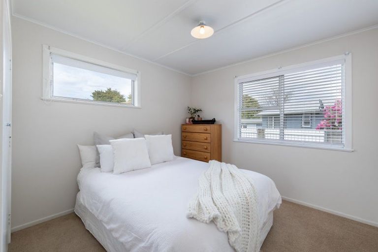 Photo of property in 100 Clouston Park Road, Clouston Park, Upper Hutt, 5018