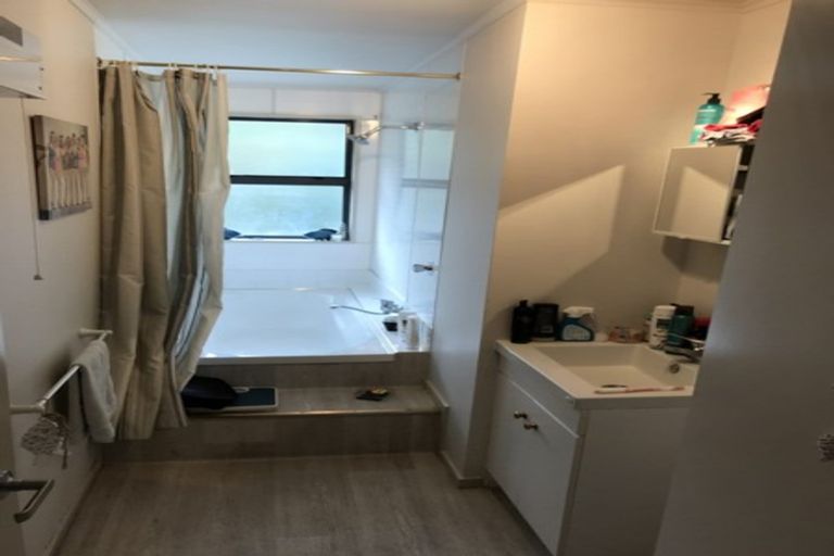 Photo of property in 6 Hazlett Street, Clyde, 9330