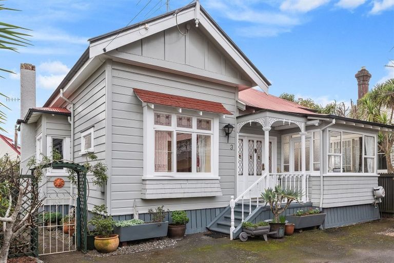 Photo of property in 3 Garden Terrace, Devonport, Auckland, 0624