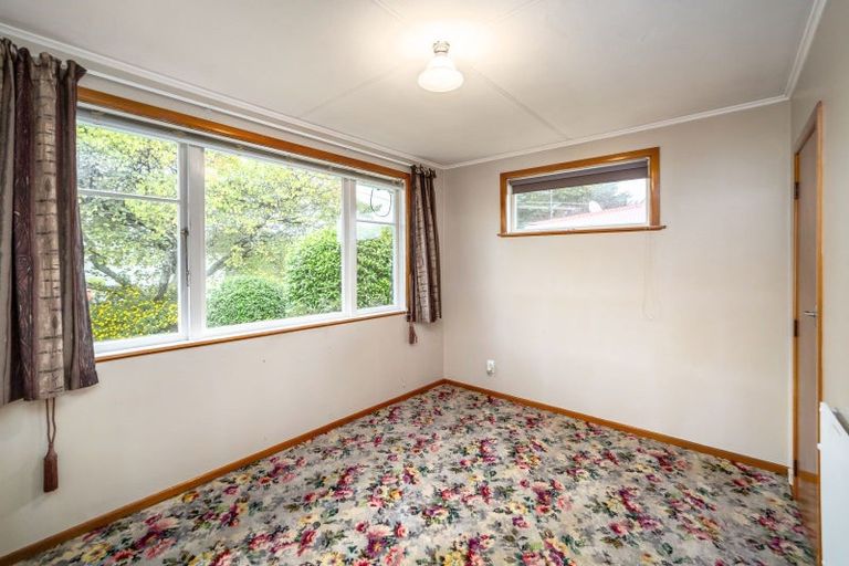 Photo of property in 16 Taylor Street, Carterton, 5713