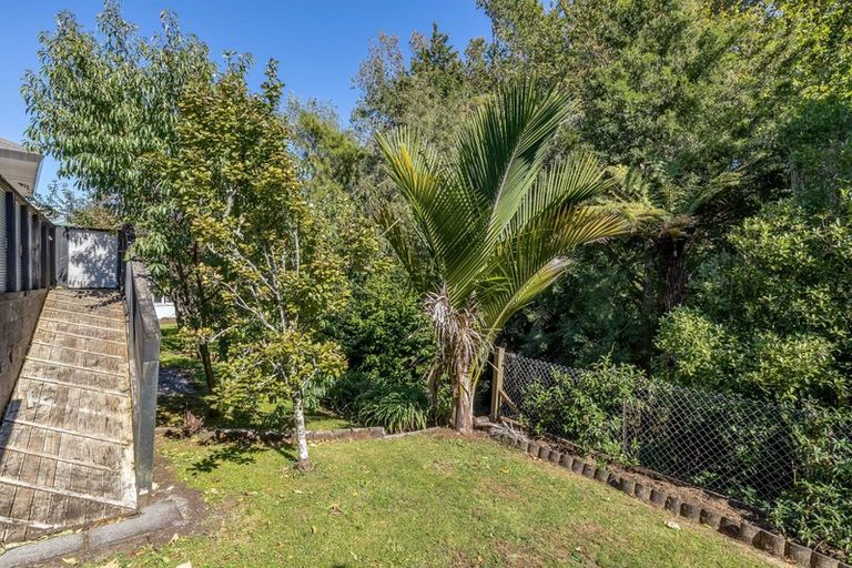 Photo of property in 16 Miro Street, Inglewood, 4330