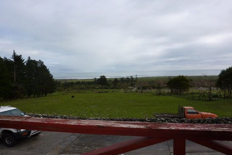 Photo of property in 2622 Coast Road, Barrytown, Runanga, 7873