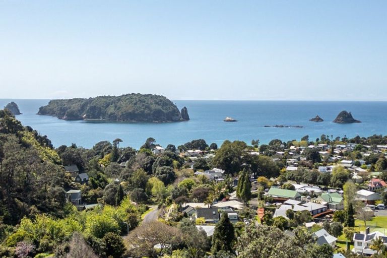 Photo of property in 8 Patricia Place, Hahei, Whitianga, 3591