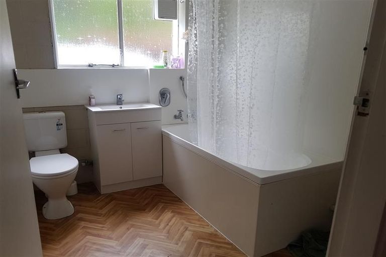 Photo of property in 2/246 Stanmore Road, Richmond, Christchurch, 8013