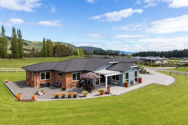 Photo of property in 14/500 Kinloch Road, Kinloch, Taupo, 3377