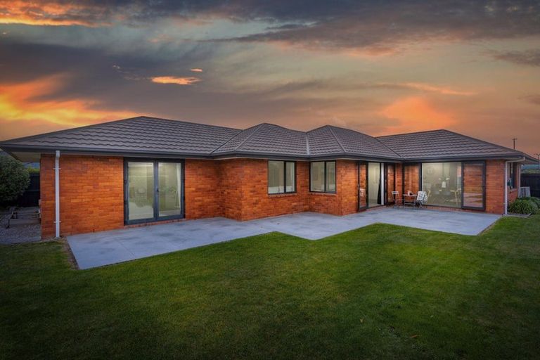 Photo of property in 17 Mccauley Street, Rolleston, 7614