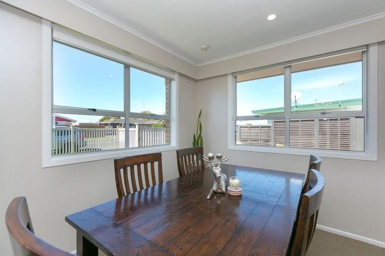 Photo of property in 27 Mangati Road, Bell Block, New Plymouth, 4312
