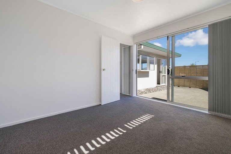 Photo of property in 4 Crisp Drive, Papamoa Beach, Papamoa, 3118