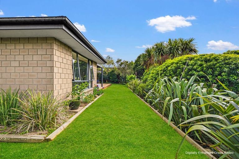 Photo of property in 180 Saint James Drive, Huntington, Hamilton, 3210