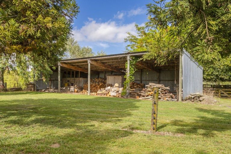 Photo of property in 104 Homewood Road, Waipawa, Otane, 4277