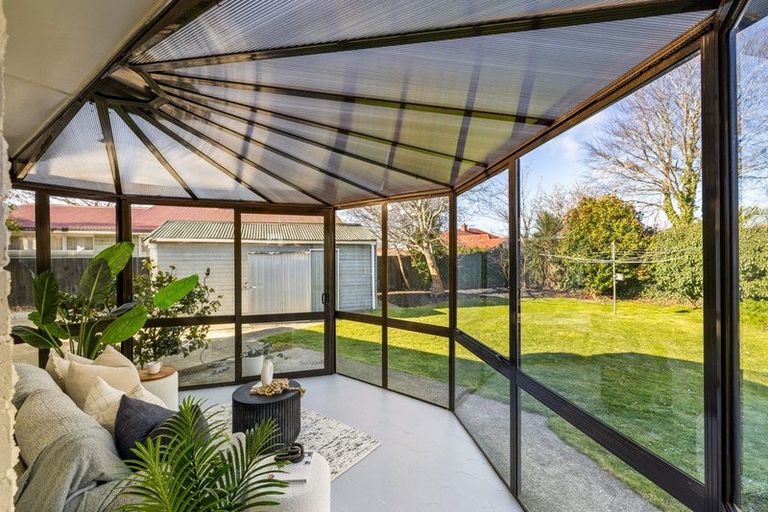 Photo of property in 38 Radbrook Street, Avonhead, Christchurch, 8042