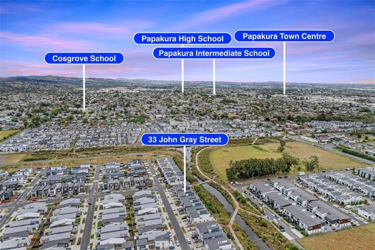 Photo of property in 33 John Gray Street, Papakura, 2110