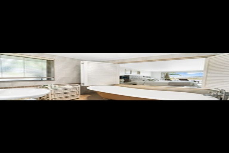 Photo of property in 27 Te Maika Road, Ngunguru, Whangarei, 0173