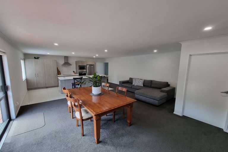 Photo of property in 9 Jessie Rise, Riverhead, 0820