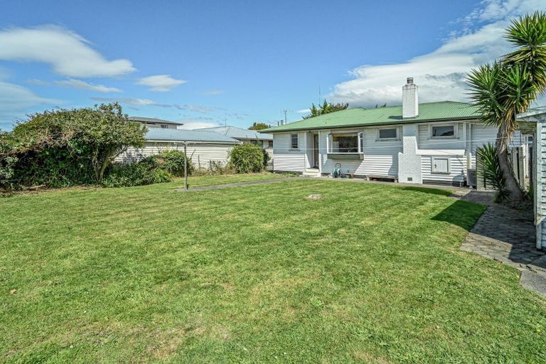 Photo of property in 110 Warwick Road, Mayfair, Hastings, 4122