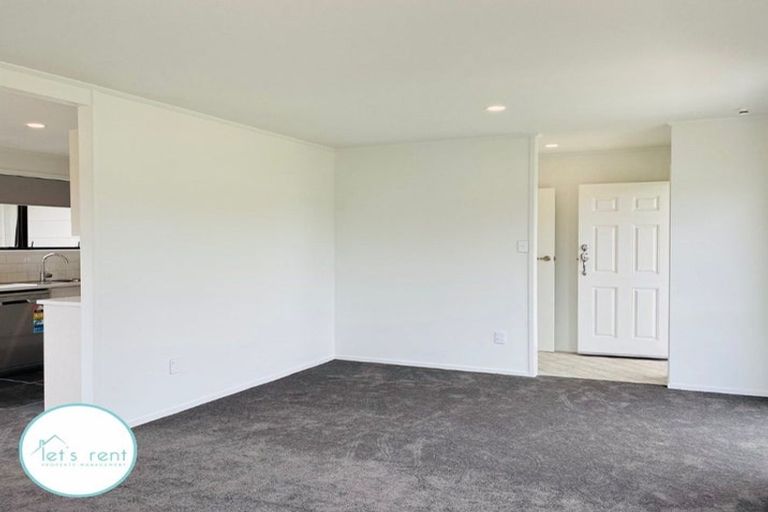 Photo of property in 12 Fourth View Avenue, Beachlands, Auckland, 2018