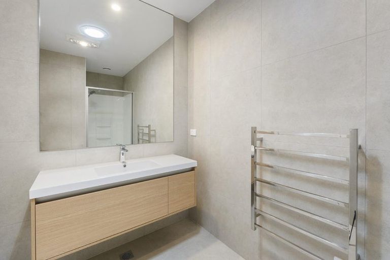 Photo of property in 2/17 Samuel Marsden Place, Whenuapai, Auckland, 0618