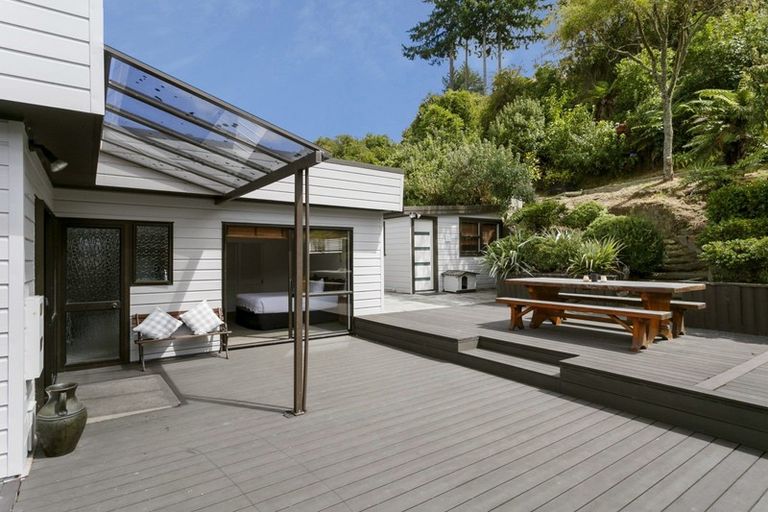 Photo of property in 80 Wakeman Road, Acacia Bay, Taupo, 3330