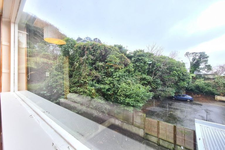 Photo of property in Sharella Living, 20 Glenmore Street, Thorndon, Wellington, 6011