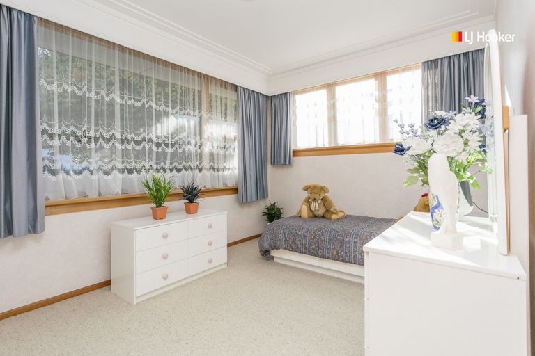 Photo of property in 12 Cross Street, Mornington, Dunedin, 9011