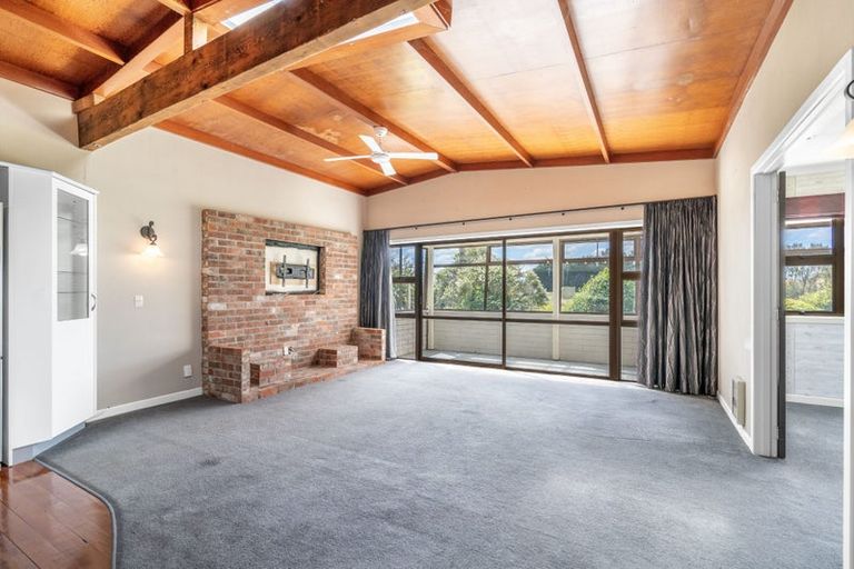 Photo of property in 49 Ferry Road, West Plains, Invercargill, 9879