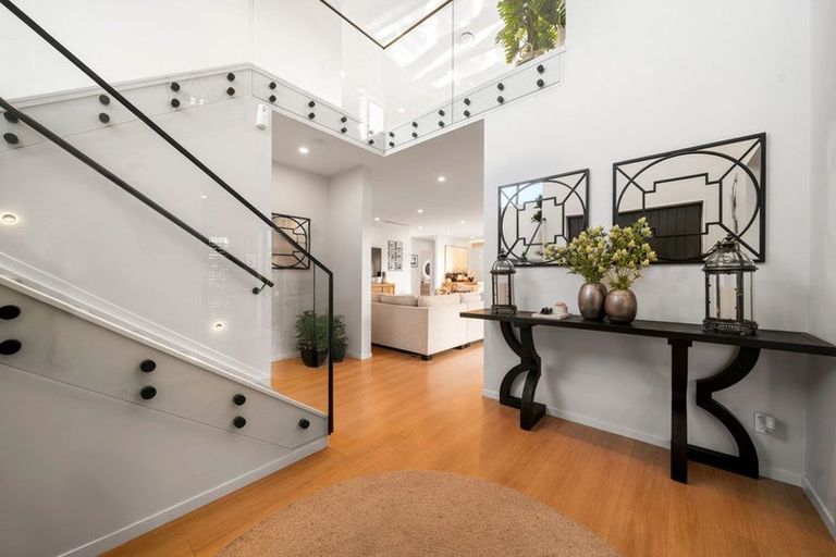 Photo of property in 20 Arthur Street, Riverhead, 0820