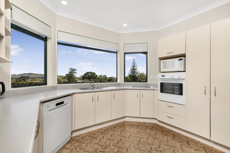 Photo of property in 182 Logan Road, Buckland, Pukekohe, 2677