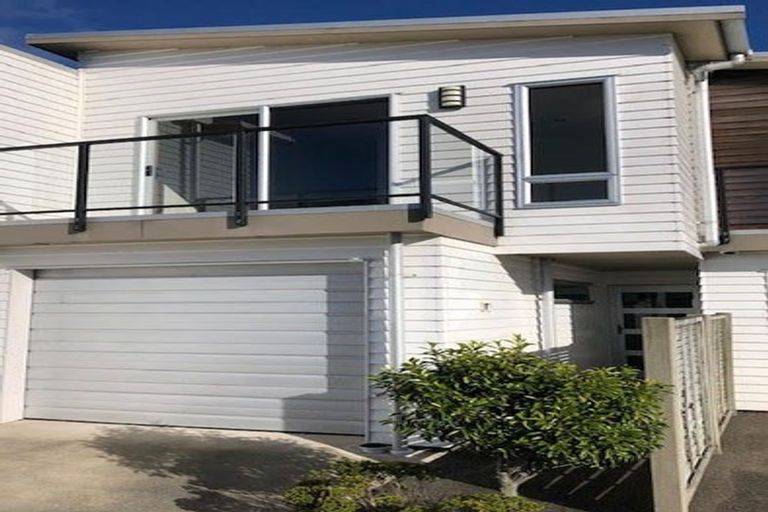 Photo of property in 36c John Sims Drive, Broadmeadows, Wellington, 6035