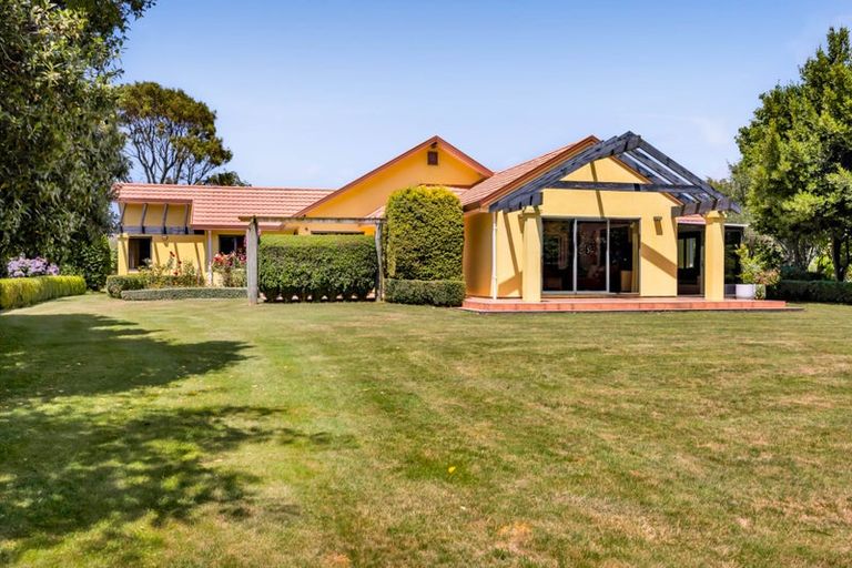 Photo of property in 76 Wills Road, Bell Block, New Plymouth, 4312