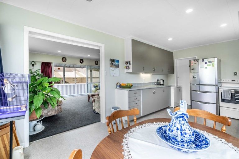 Photo of property in 24 Cargill Street, Waikiwi, Invercargill, 9810