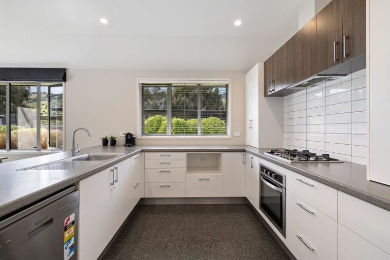 Photo of property in 33 Sunhaven Cove, Cromwell, 9310