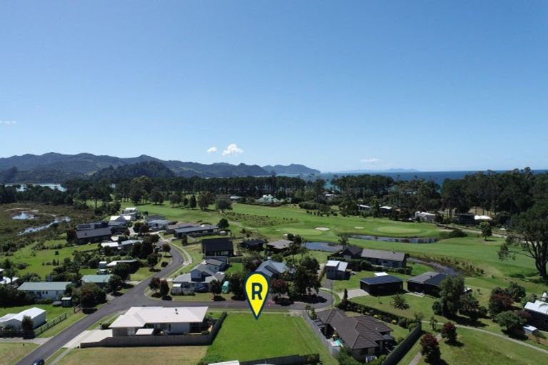 Photo of property in 102 Benjamin Place, Matarangi, Whitianga, 3592