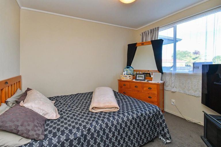 Photo of property in 9 Cathay Lane, Takanini, 2112