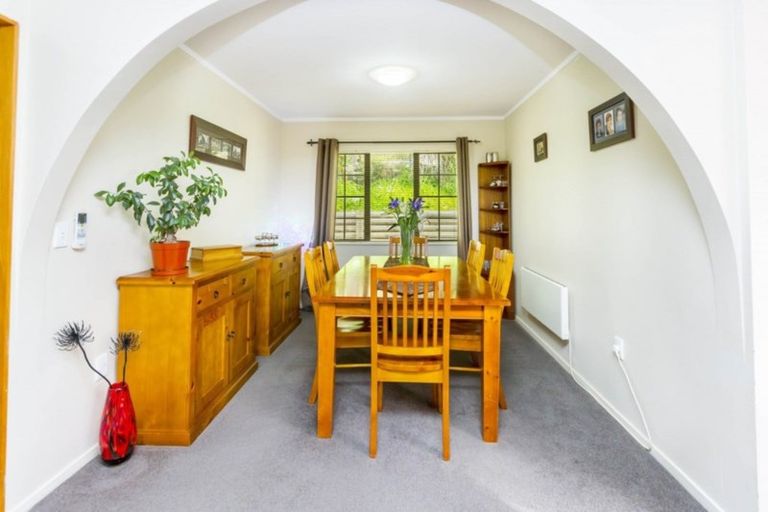 Photo of property in 2/464 Stokes Valley Road, Stokes Valley, Lower Hutt, 5019