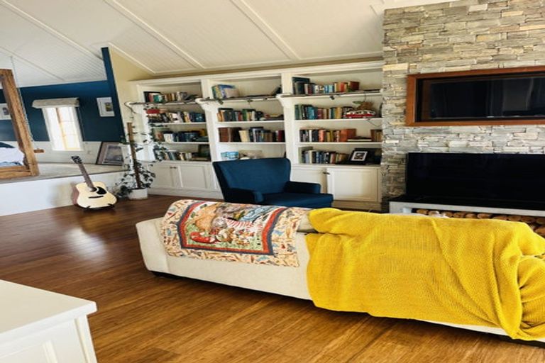 Photo of property in 21 Swindells Road, Waikuku Beach, 7473