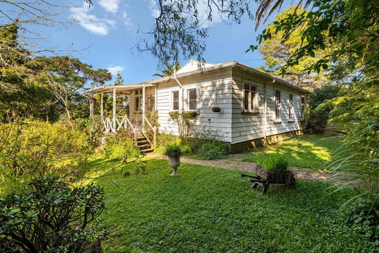 Photo of property in 78 Nixon Road, Taupaki, Henderson, 0782