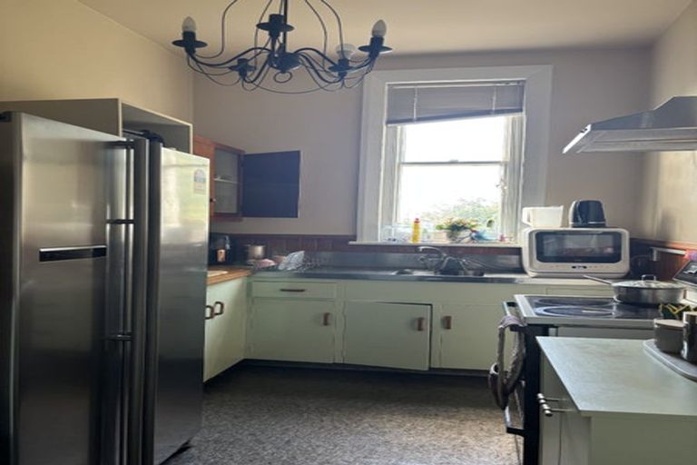 Photo of property in 1/51 Manor Place, Dunedin Central, Dunedin, 9016
