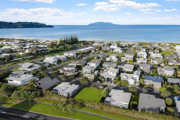 Photo of property in 20 Te Mana Street, Omaha, 0986